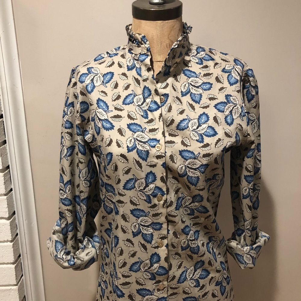 Ruffle Collared Blouse - Picture 3 of 7